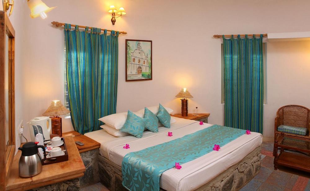 Carmelia Haven Resort Текади Екстериор снимка